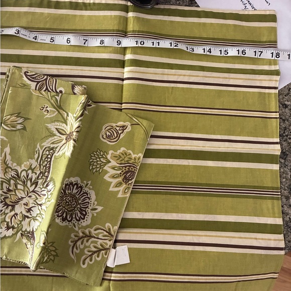 Set/ Woven Straw Trivets+ 6 Napkin Rings+4 Napkins NIB rings, NWOT Napkins - Picture 9 of 13